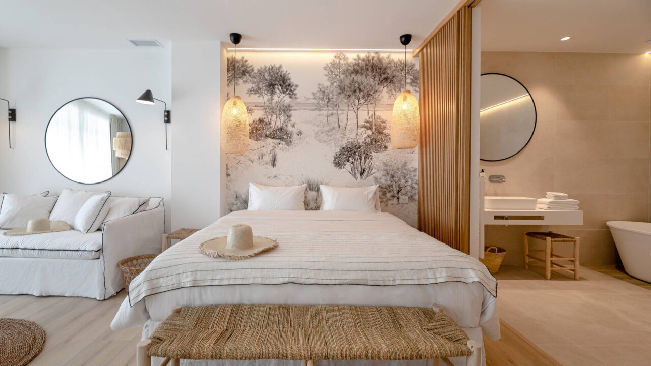 Chambre blanche & grise hotel méditerranée - appartement collioure - les suites collection